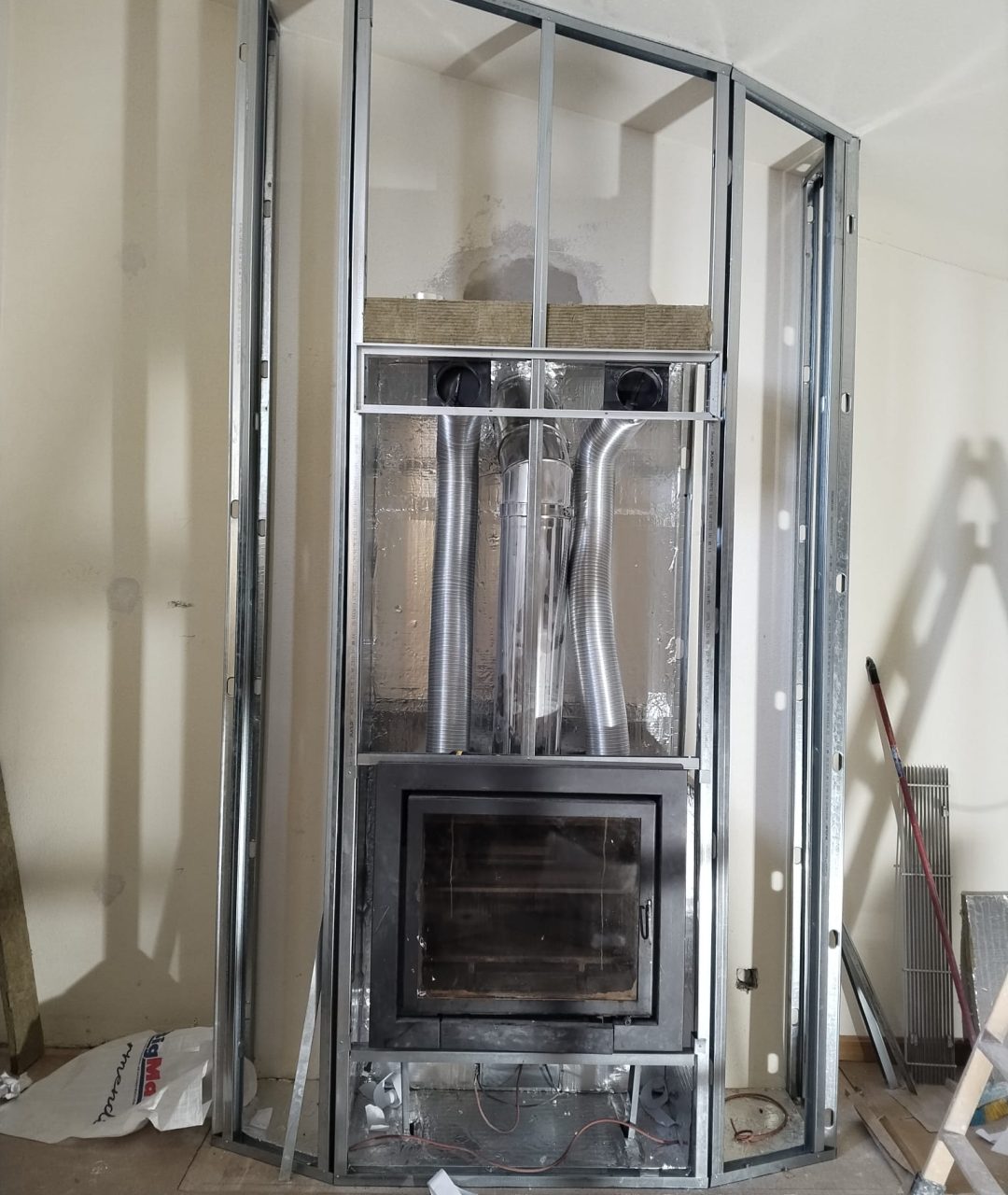 Instalación de plato de ducha en reforma de baño